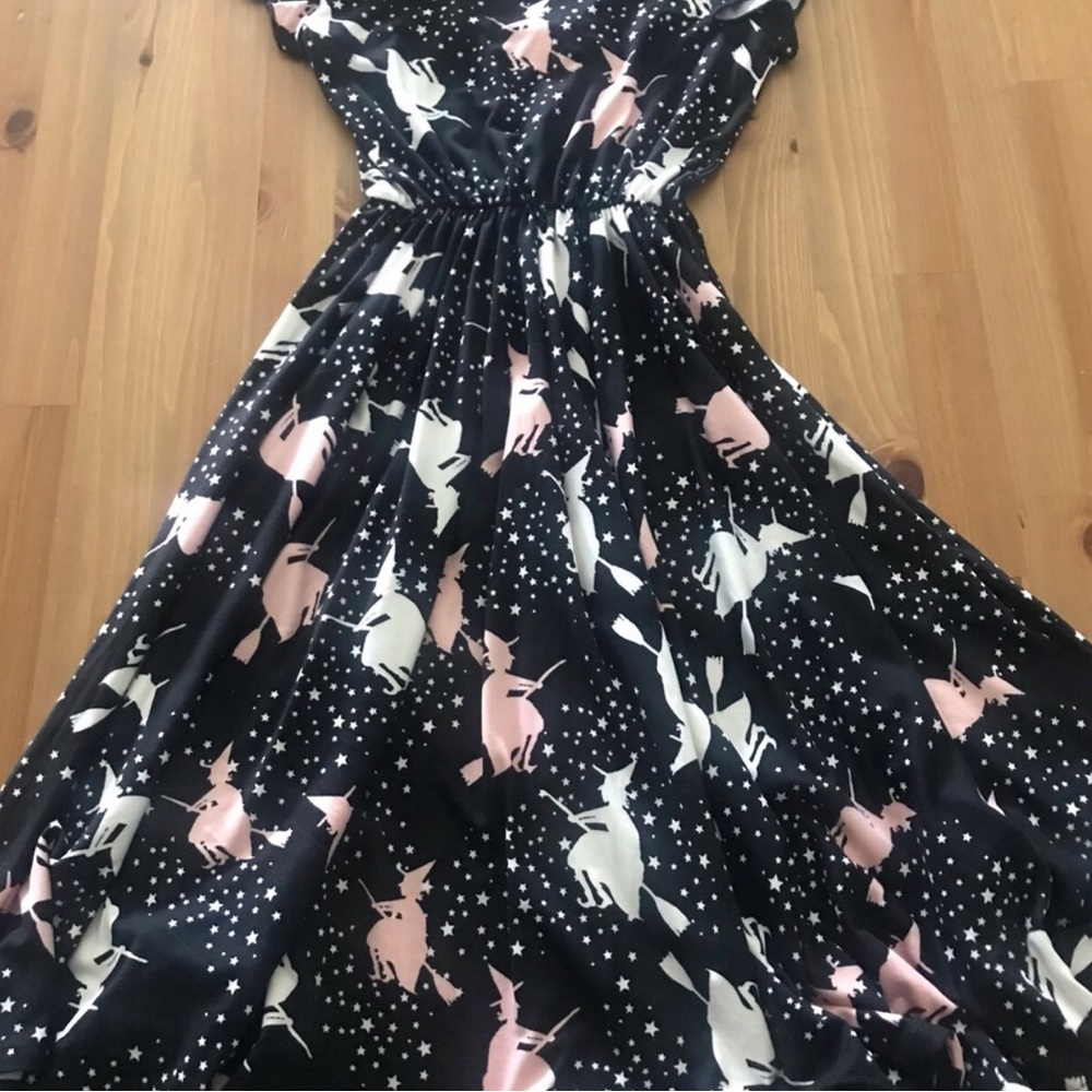 Girls Black Witch Print Dress with Pink and Cream Accents NWT Size 8/10
